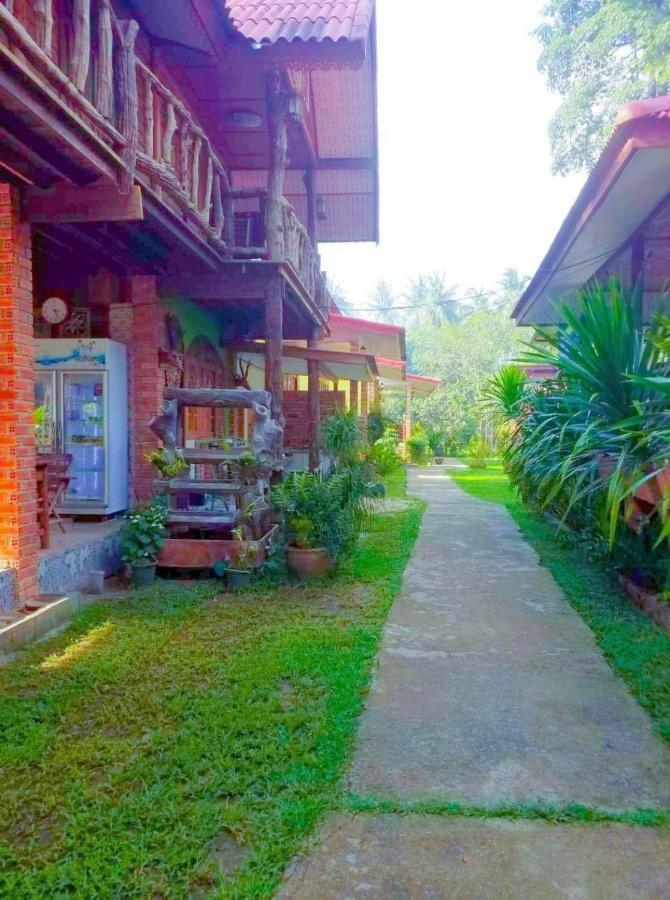 Coconut Corner Villa Ko Yao Noi Exterior photo